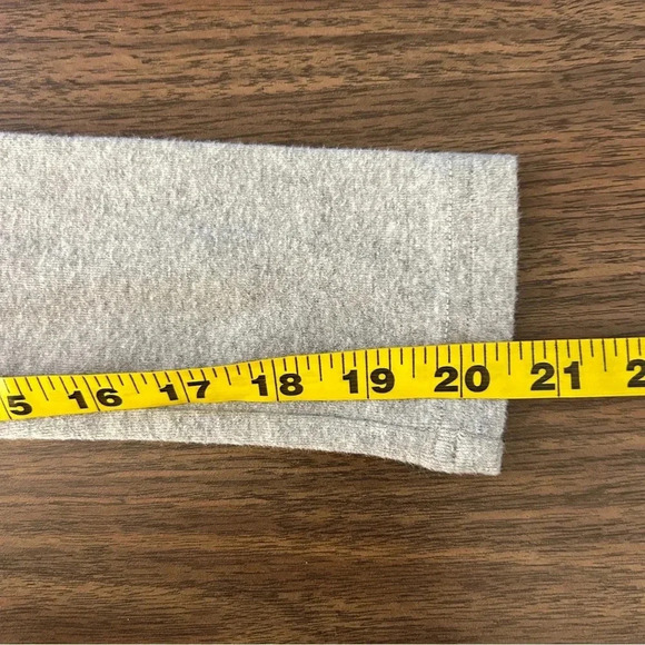 GIORDANO girl pants 6-7  yrs - Picture 10 of 10